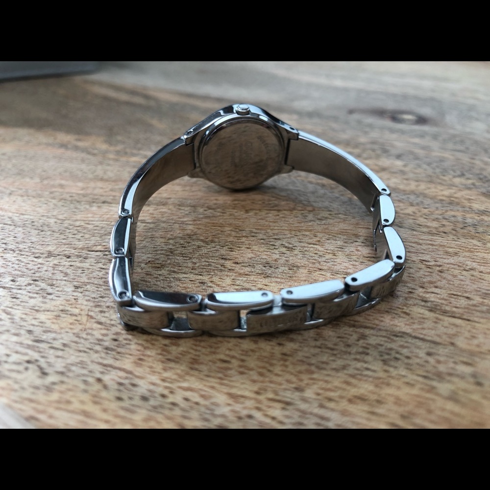 Guess watch - Picture 4 of 4